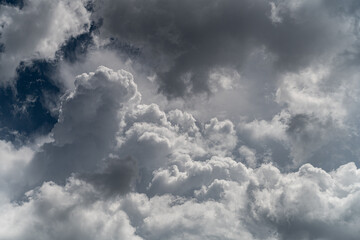 dramatic cloudy sky before thunderstorm
	
