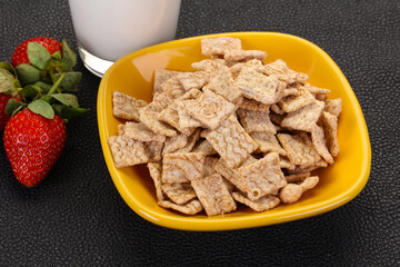 Wheat flakes for breakfast