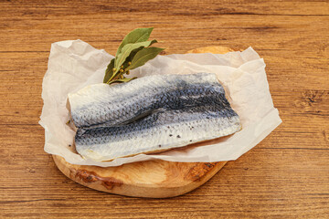 Herring fillet with skin and spices