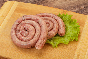Raw sausage ring for grill