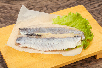 Herring fillet with salad leaves