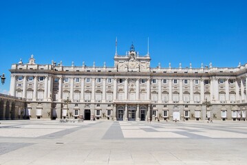 royal palace in madrid spain