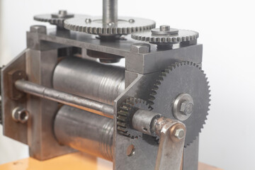 Jewelry rolling mill tool press