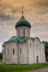 Fototapeta na wymiar Transfiguration Cathedral in Pereslavl Kremlin founded by Yuri Dolgoruky in 1152. Pereslavl-Zalessky, Russia. Golden Ring of Russia
