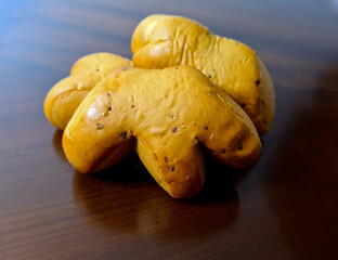 Delicious sweet bread with fennel.