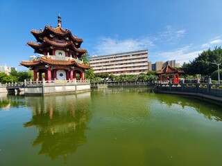 Naklejka premium Pagoda in a park in Asia