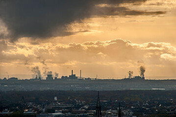 Obraz premium Cityscape photographed in Cologne, Germany. Picture made in 2009.