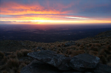 Obraz premium sunset viewed from Mirador de los condores, near Merlo, San Luis, Argentina 
