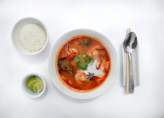 Tom yum with shrimp and rice noodles and rice