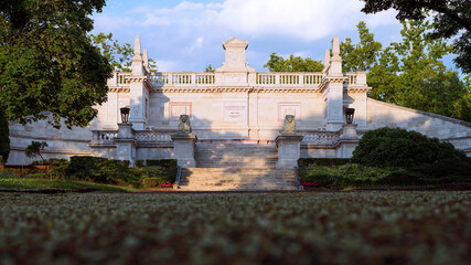 Cementery in Fiumei road. It has lot famous Hungarian people grave found there. politicians writers...