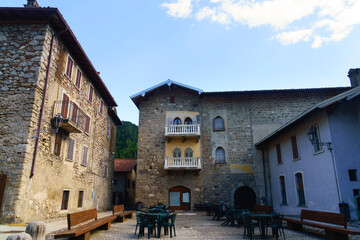 Fino del Monte, Bergamo: historic buildings