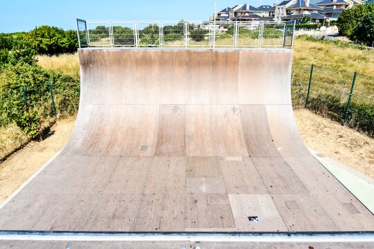 contemporary urban design concrete skate skatepark
