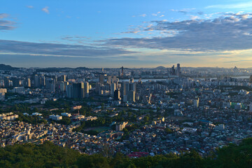 Fototapeta na wymiar Grand view of Seoul city from Namsan