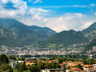 Fototapeta na wymiar Panorama on the city of Lecco (Italy) and the mountains