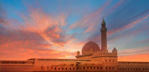 Ishakpasa palace at sunset - Dogubayazit, Turkey