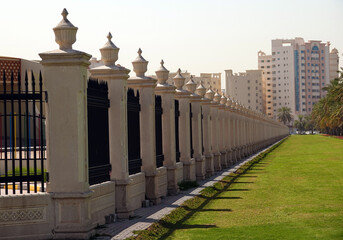 Fototapeta na wymiar Monumental fence in the city of Sharjah