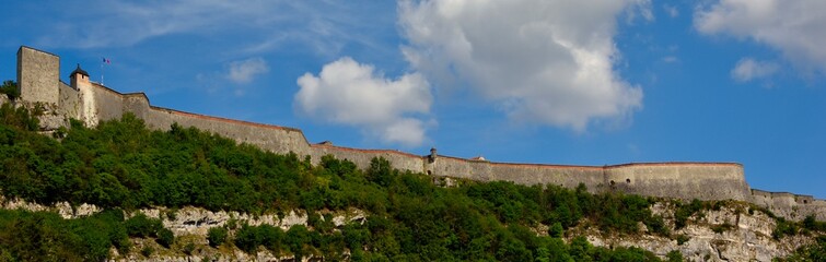 Fototapeta na wymiar La citadelle de Besançon