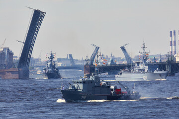 Obraz premium View of Russian Navy, modern russian military naval battleships warships in the row, northern fleet and baltic sea fleet, summer sunny day during the military exercise
