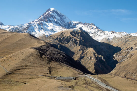 Kasbek (5.047m), Gro&szlig;er Kaukasus, Kazbegi-Nationalpark, Georgien
