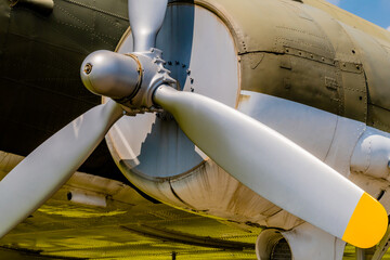 Radial engine propeller