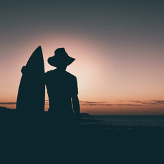 Surf en el atardecer