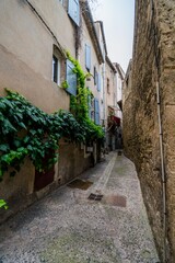 Fototapeta na wymiar Pézenas, ville ancienne et historique de l'hérault en région Occitanie - France. 
