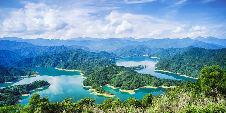 Thousand Island Lake from Shiding Crocodile Island at Feitsui Dam in Shiding District, New Taipei, Taiwan.