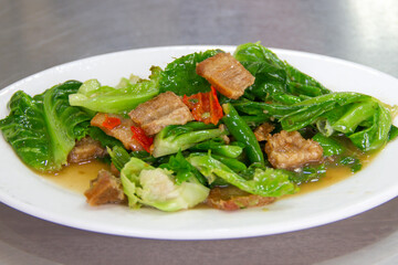 Fried crispy kale with pork