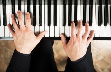 Piano.