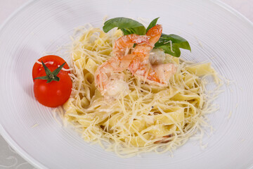 Italian pasta Linguini with prawns