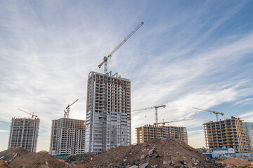 Fototapeta na wymiar Development of a new district with high multi-storey buildings