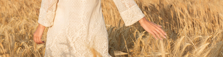 Amazing young lady in the field.