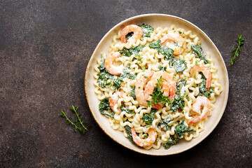 Spaghetti Spirals with Shrimp, Spinach or Kale and Creamy Sauce