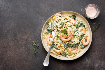 Spaghetti Spirals with Shrimp, Spinach or Kale and Creamy Sauce