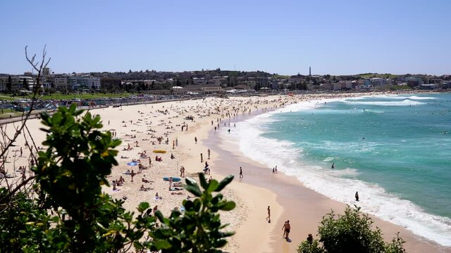 Overlooking crowded Bondi Beach from south end