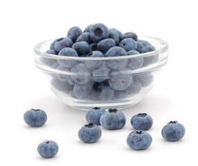Glass bowl of blueberries.