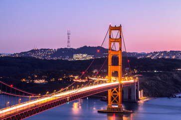 Fototapeta na wymiar San Francisco Golden Gate Bridge in the Evening