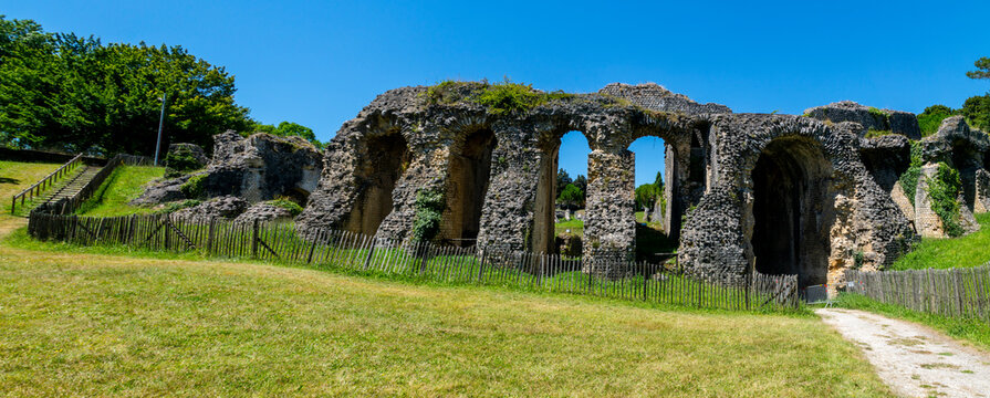 รูปภาพGalloRomains เลือกดูภาพถ่ายสต็อก เวกเตอร์ และวิดีโอ1,427