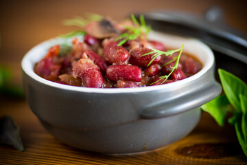 cooked boiled red beans with various vegetables