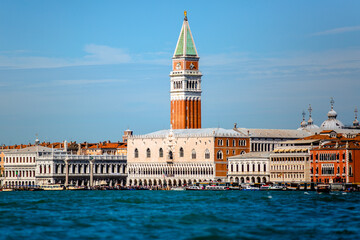 Fototapeta premium Saint Mark's Square and Bell Tower Views on the Venice Skyline from a boat on the Canal 04