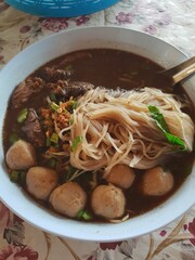 thai noodle soup