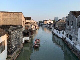 Fototapeta na wymiar Canal à Suzhou, Chine