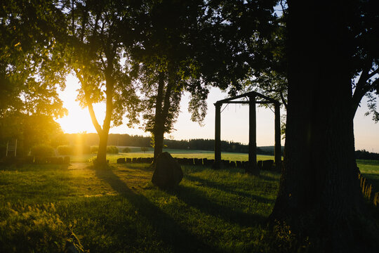 Galgen im Sonnenuntergang