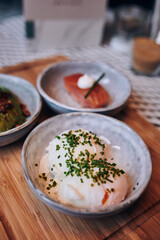 Gesundes Frühstück am Wochenende Avocado Brot, Foodie, Eggs Benedict, Sandwich, Bio, Vegan, vegetarisch, takeaway, govegan, Frühstücksplatte, gesunde Ernährung, foodblog, healthyfood, foodpics