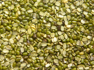 Green and yellow dry split Mung dal beans