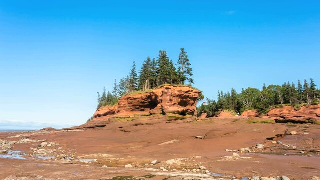 Flowerpot look alike rock formation due to high tides at the Burntcoat Head Park, Bay of Fundy, Nova Scotia, Canada. 