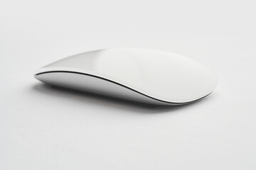 minimalist mouse on white background, front view