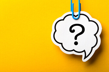 Question Mark Speech Bubble Isolated On Yellow Background - obrazy, fototapety, plakaty
