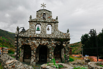 beautiful catholic churches in villages of venezuela