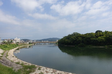Fototapeta na wymiar river view near Okayama castle landscape, a Japanese castle in the city of Okayama in Japan